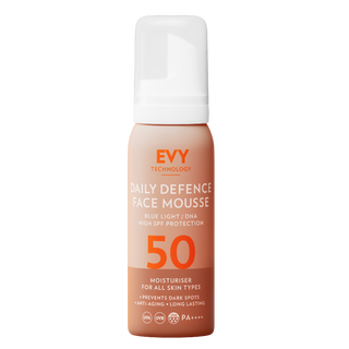 Daily Defence Face SPF50